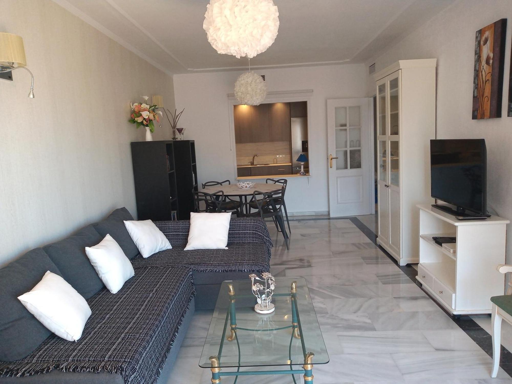 Fuengirola , Beach, Centre ,Balcony With Seaview, For 4 Persons Eksteriør bilde